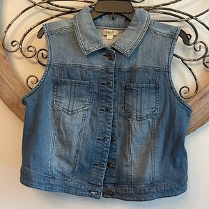 one world Jean Vest